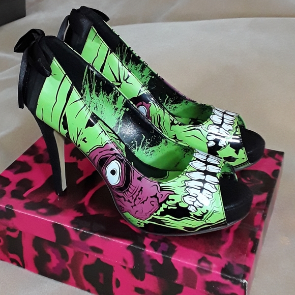 Iron Fist Shoes - Iron Fist zombie stomper platform heels